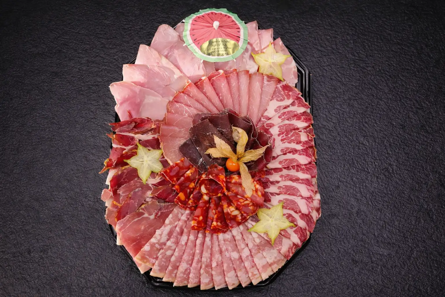 Plateaux de charcuterie  (Jambon blanc, jambon cru, rosette, coppa, bacon, chorizo)